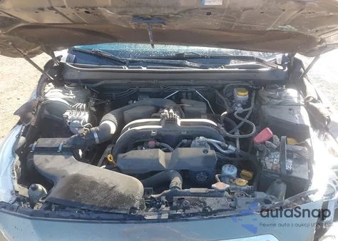 2015 Subaru Outback 2.5I Premium z USA, uszkodzony, nr VIN 4S4BSACC9F3210436